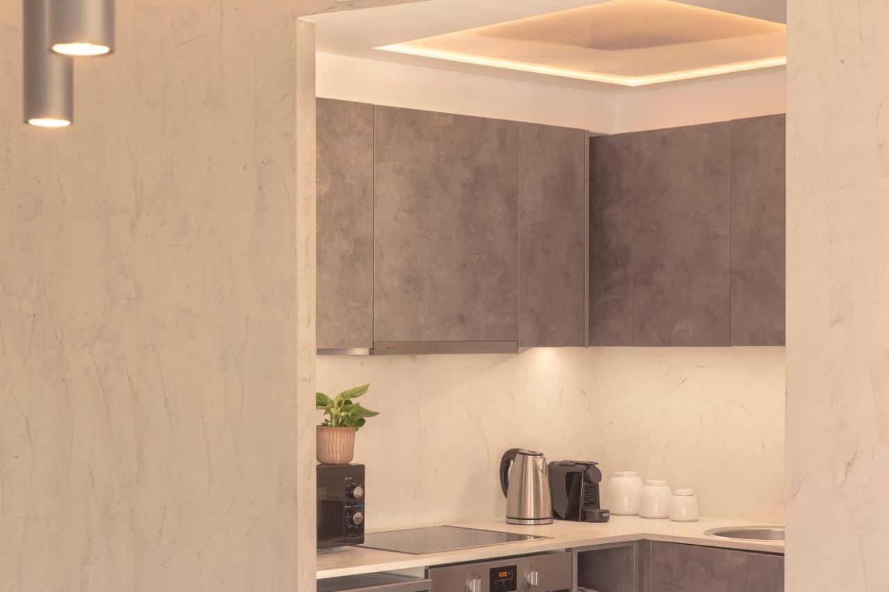 Luxury Apartment Near Acropolis-Living Stone Gold Athens Exterior photo